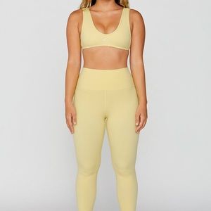 LIKE NEW SET ACTIVE SPORTBODY in Palmer ENTIRE SET!!!!